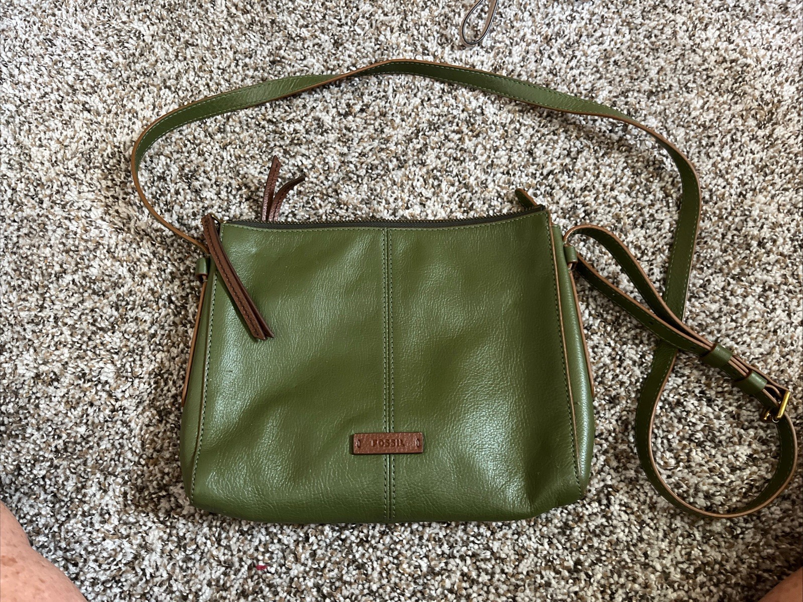 Fossil Felicity Crossbody Green Leather Bag 9.5”x1.5”x8”
