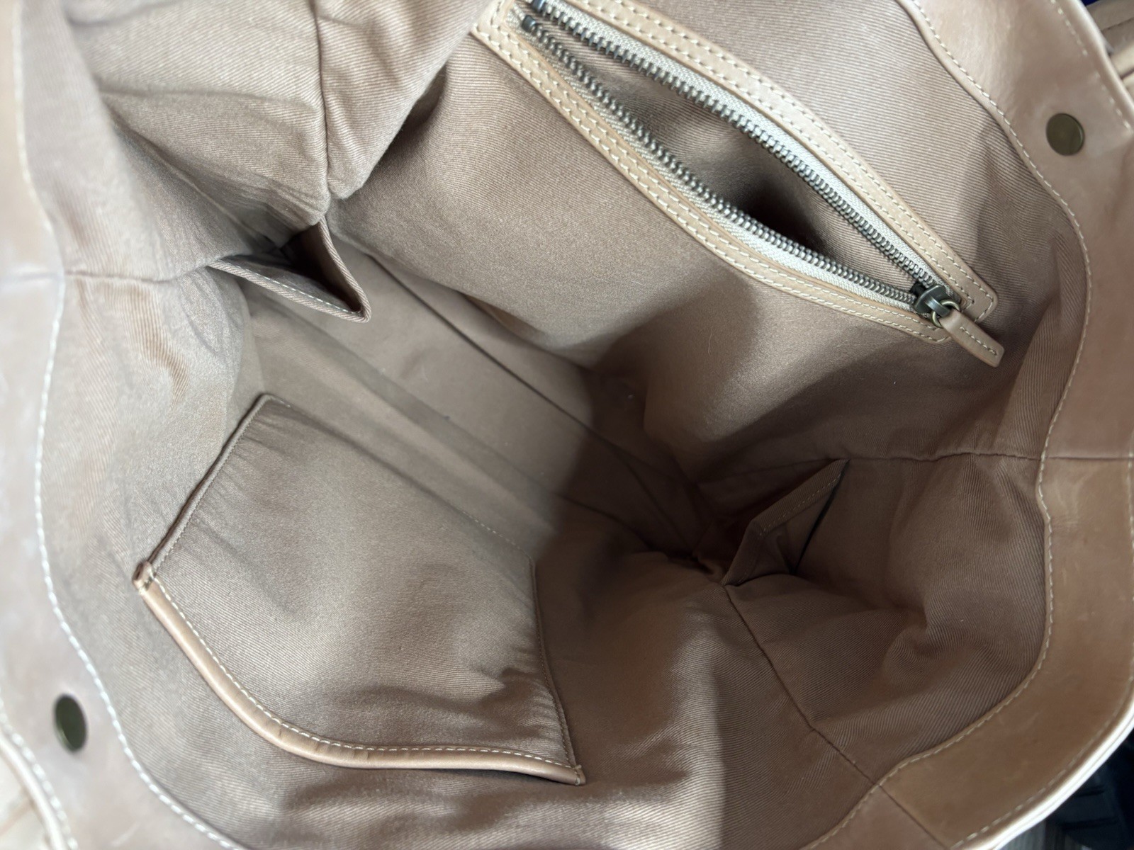 Feed 1 bag Leather Tote Bag