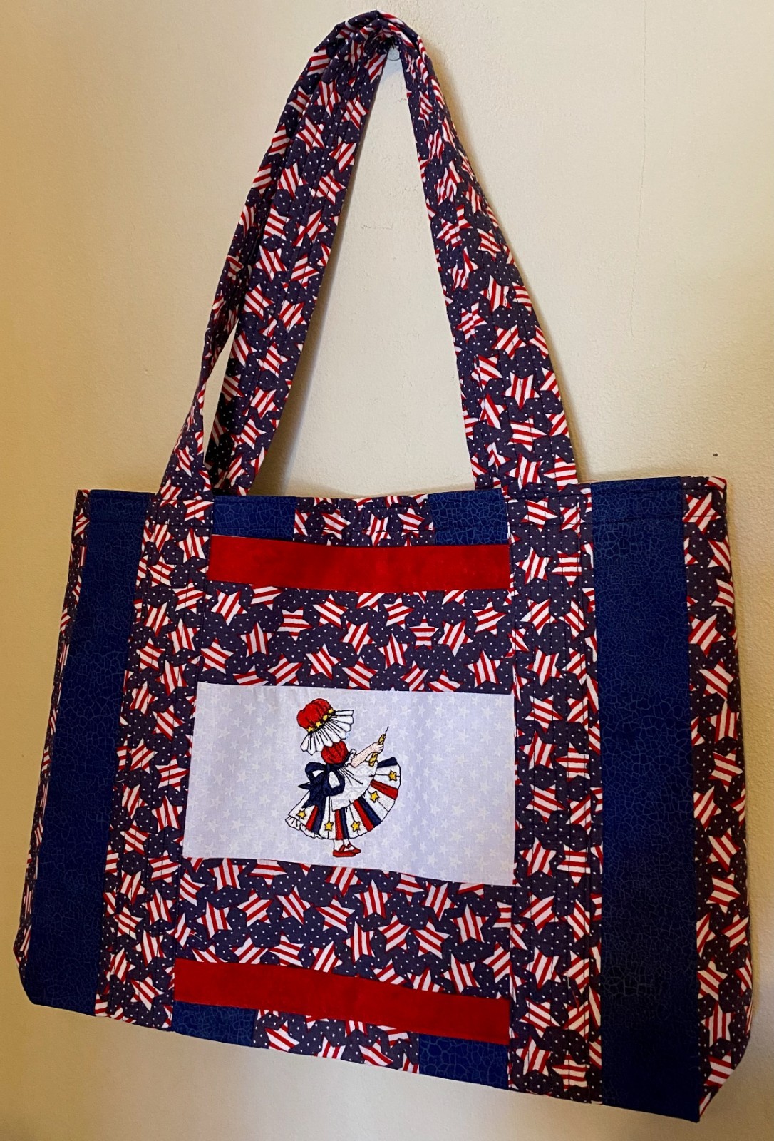 Adorable Patriotic Tote Bag with Machine Embroidered Pockets