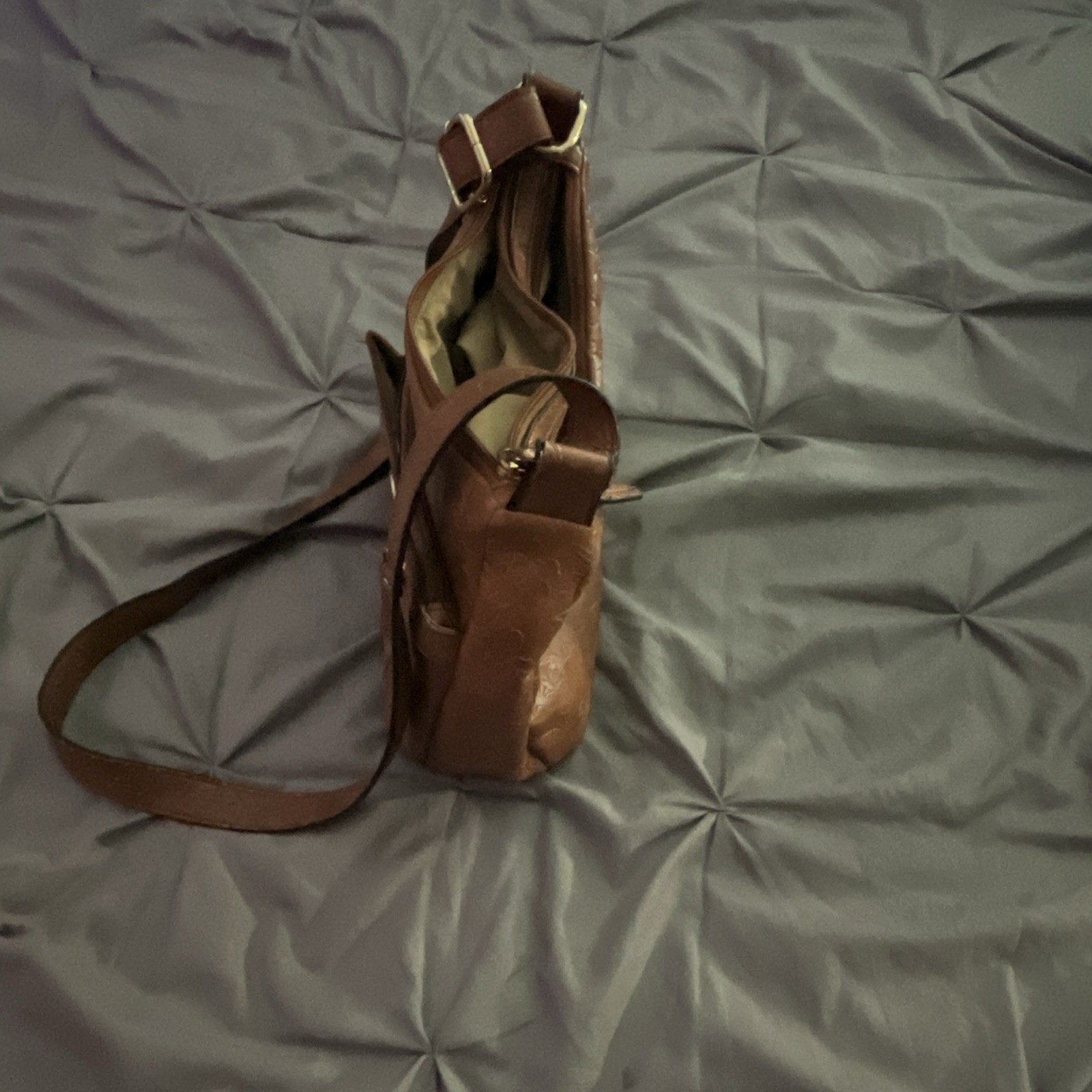 Women’s Small Brown Pebbled Shoulder Bag Zip Closure, Adjustable Strap