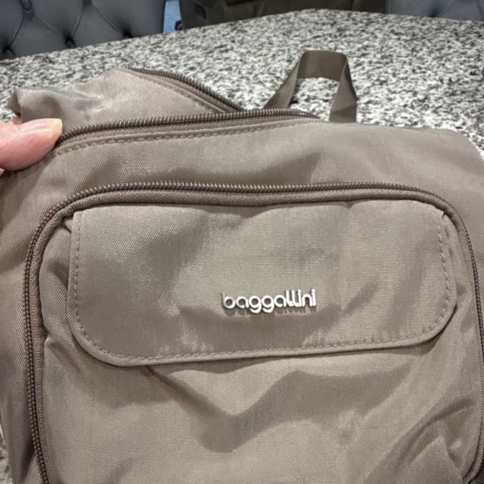 Baggallini Brown Crossbody Bag Zip Top Adjustable Strap Pockets Yellow Lining