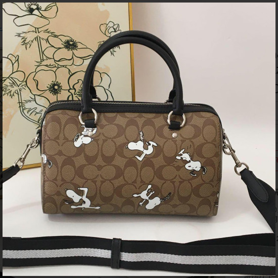 COACH C4118 Signature Coated Canvas Shoulder Bag Maple Brown Outlet New SMM