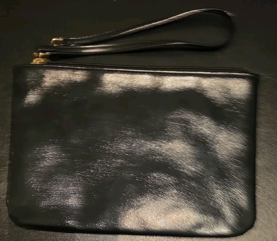 Victoria’s Secret Wristlet Black w/Multicolored Sequins Filled 9″x6″x1/2″