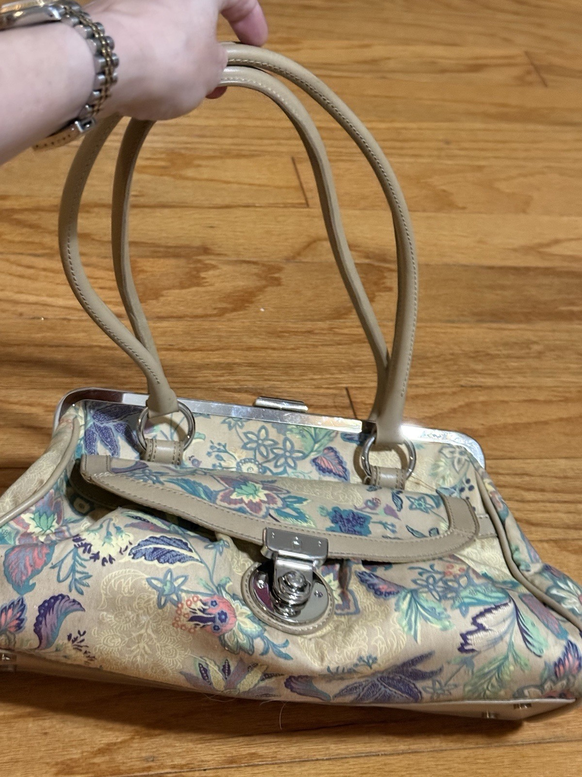 Etienne Aigner Beige Floral Top Handle Bag Turn Lock Double Handles Silver