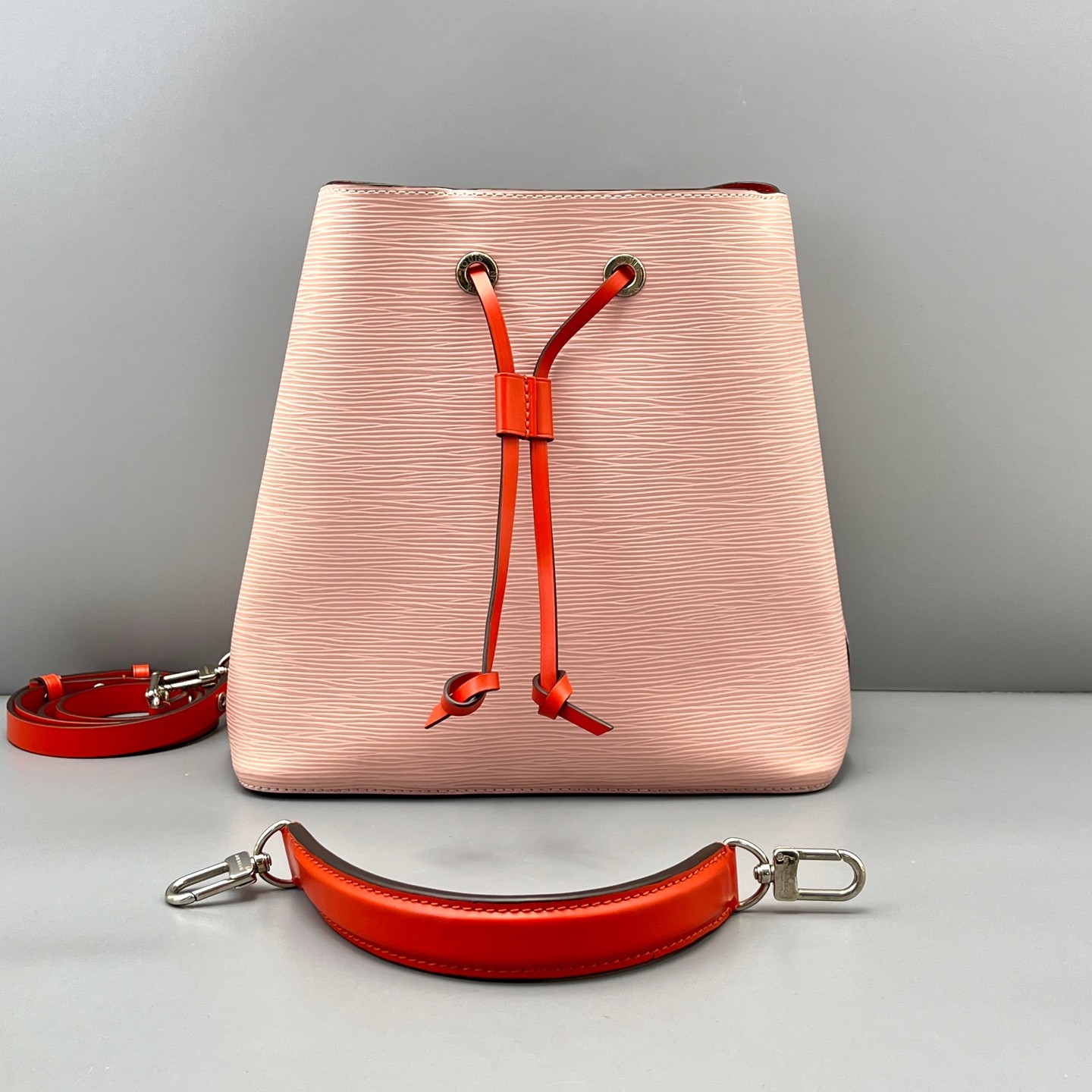 Louis Vuitton NéoNoé Epi BB Light Pink Epi Leather Crossbody Bucket Bag Duty Pai