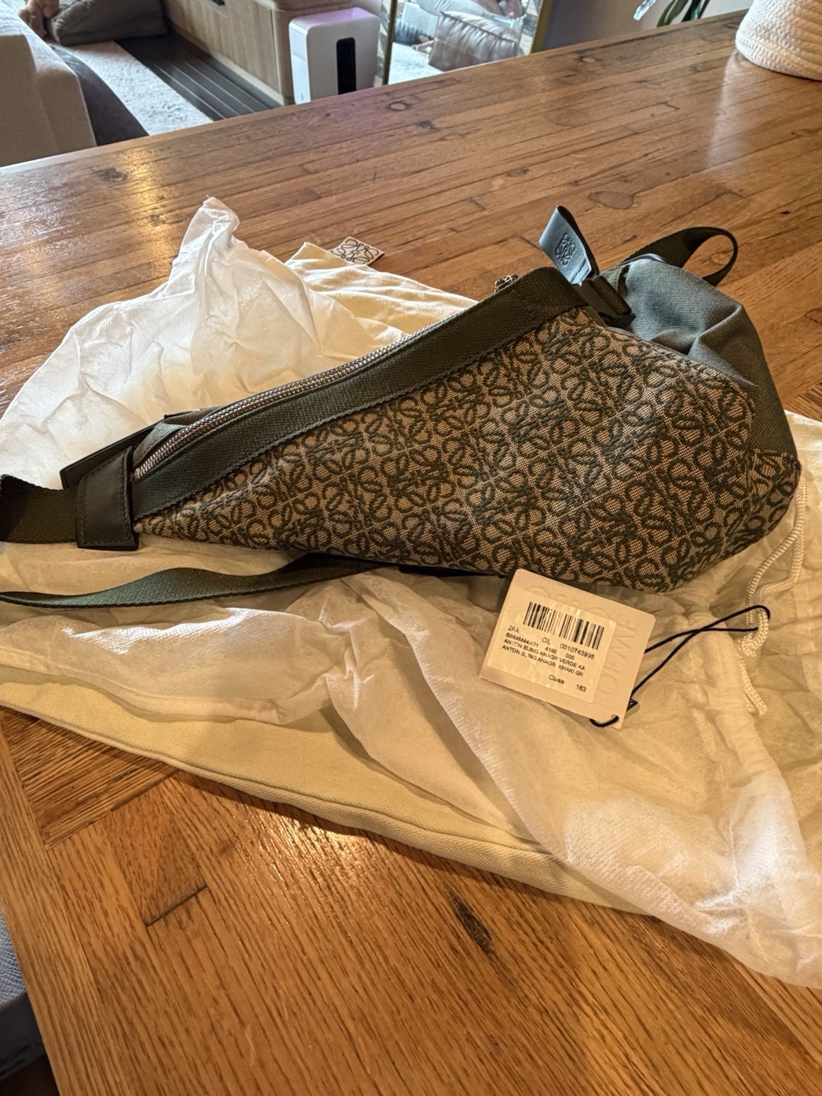 Pre-Owned, Excellent Condition – LOEWE Anton Sling – Khaki Green