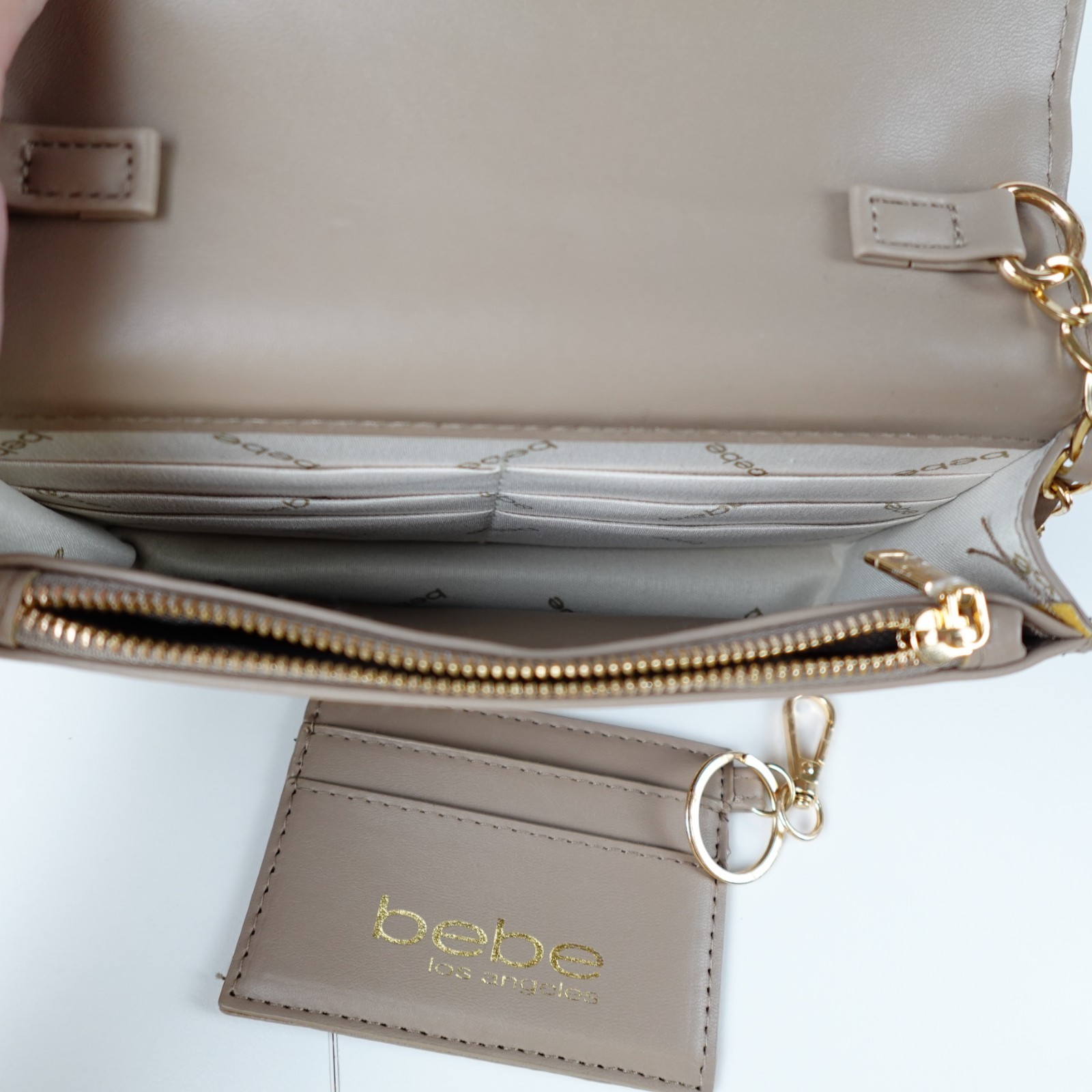 BEBE Woven Crossbody Bag Purse with Card Holder Beige/Gold Chain Strap NWOT