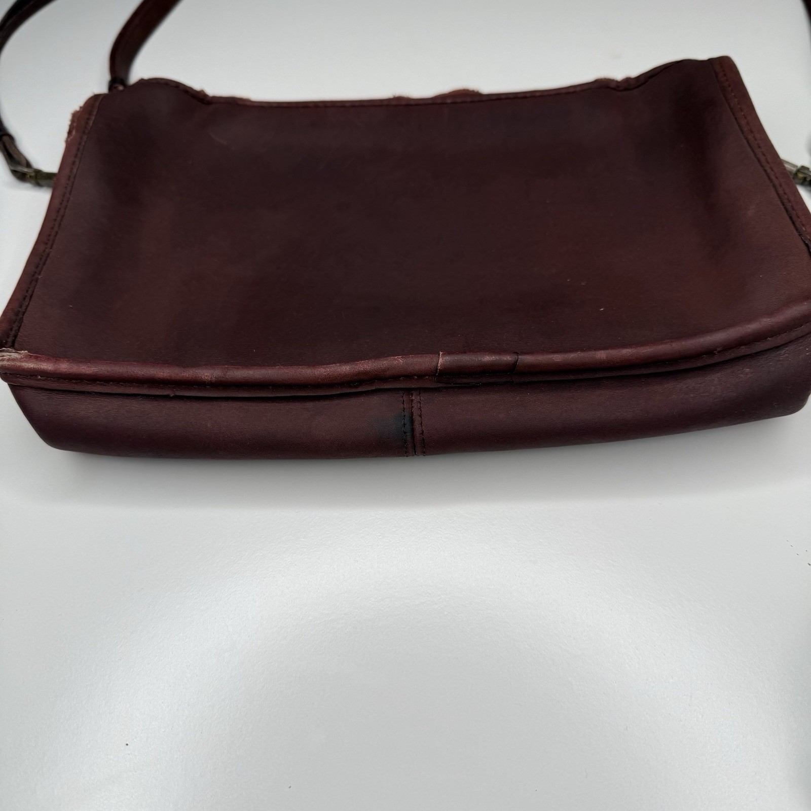 RARE Vintage Coach Basic Bag In Burgundy Leather Style #9455 Distressed