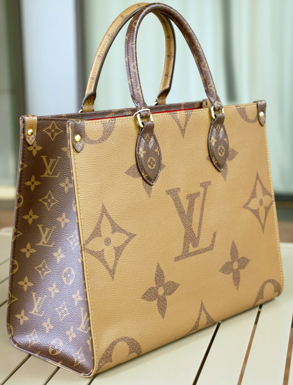 LOUIS VUITTON Monogram OnTheGo MM Shoulder bag Women Brown Almost Brand NEW