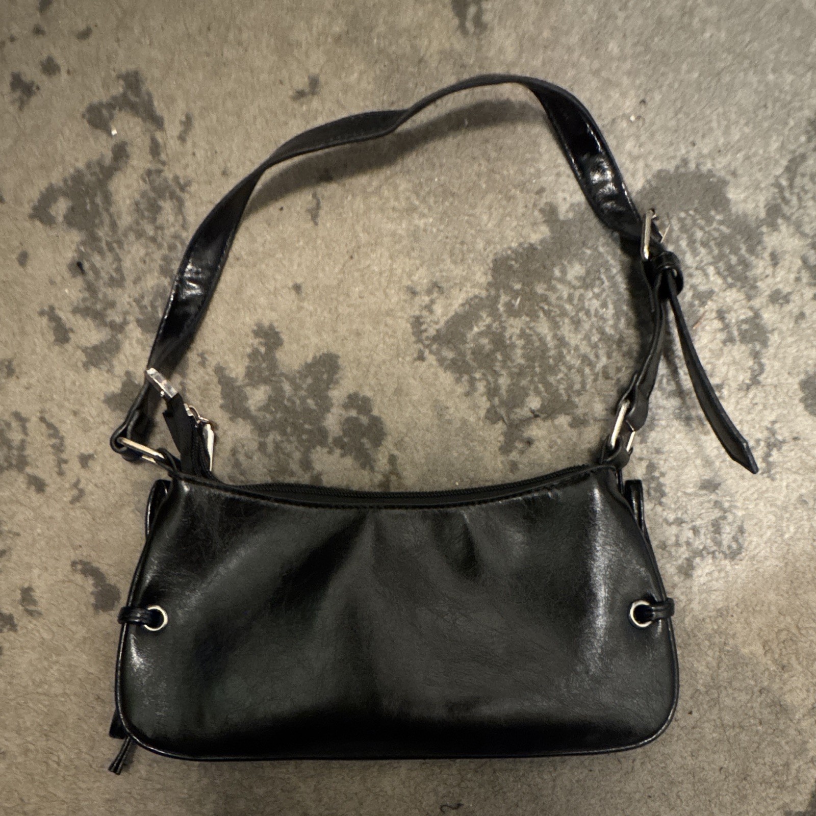 Black Small Shoulder Bag Zip Closure Adjustable Detachable Strap Silver HW