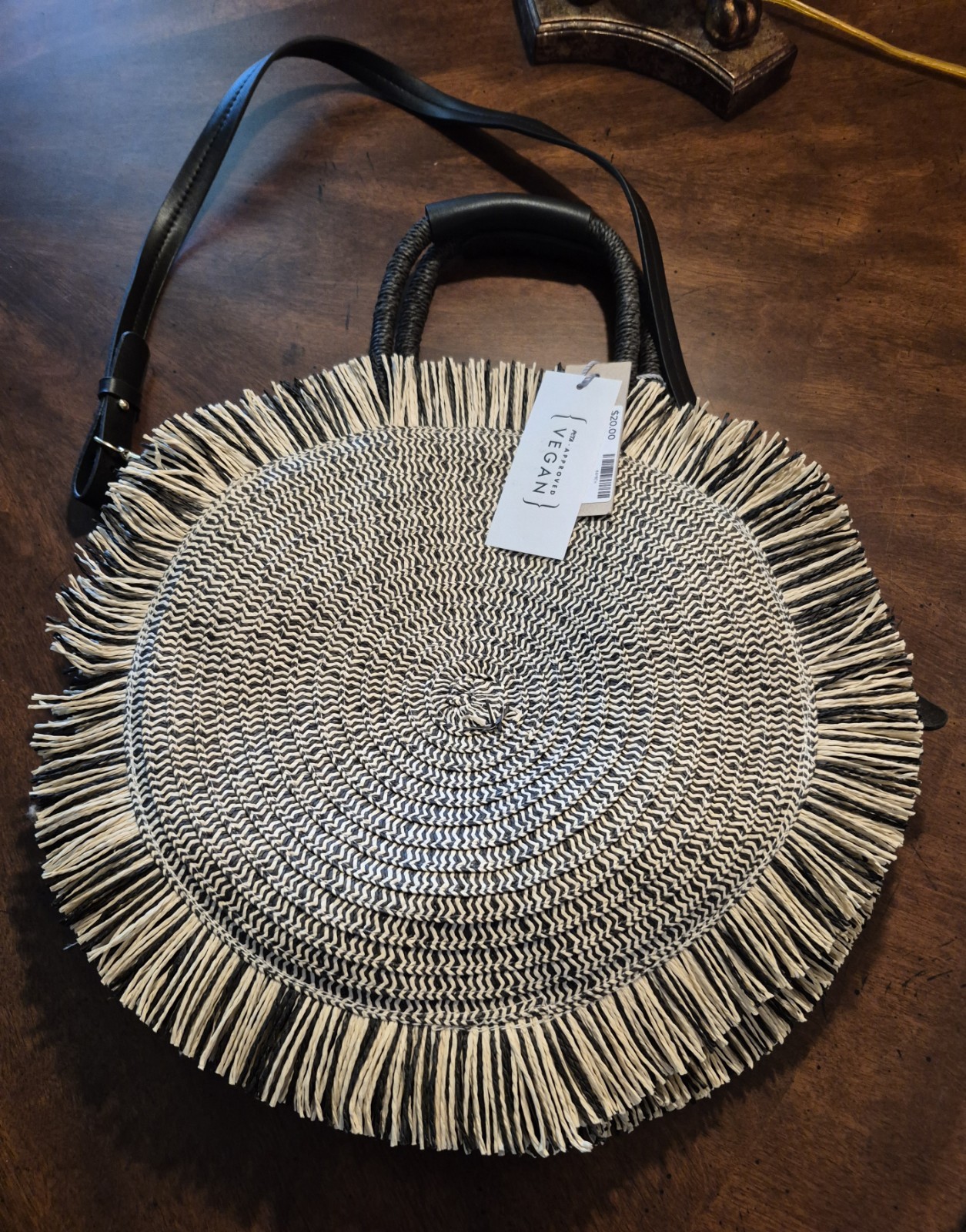 Calin Collection round straw purse NWT