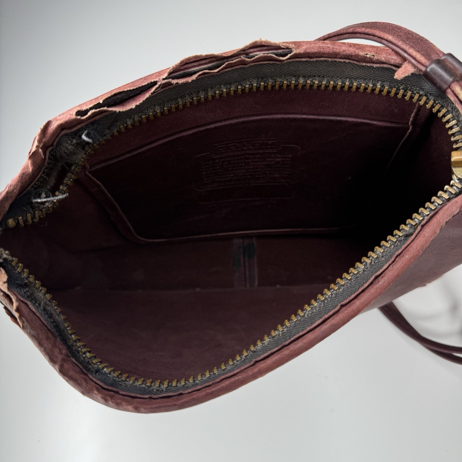 RARE Vintage Coach Basic Bag In Burgundy Leather Style #9455 Distressed