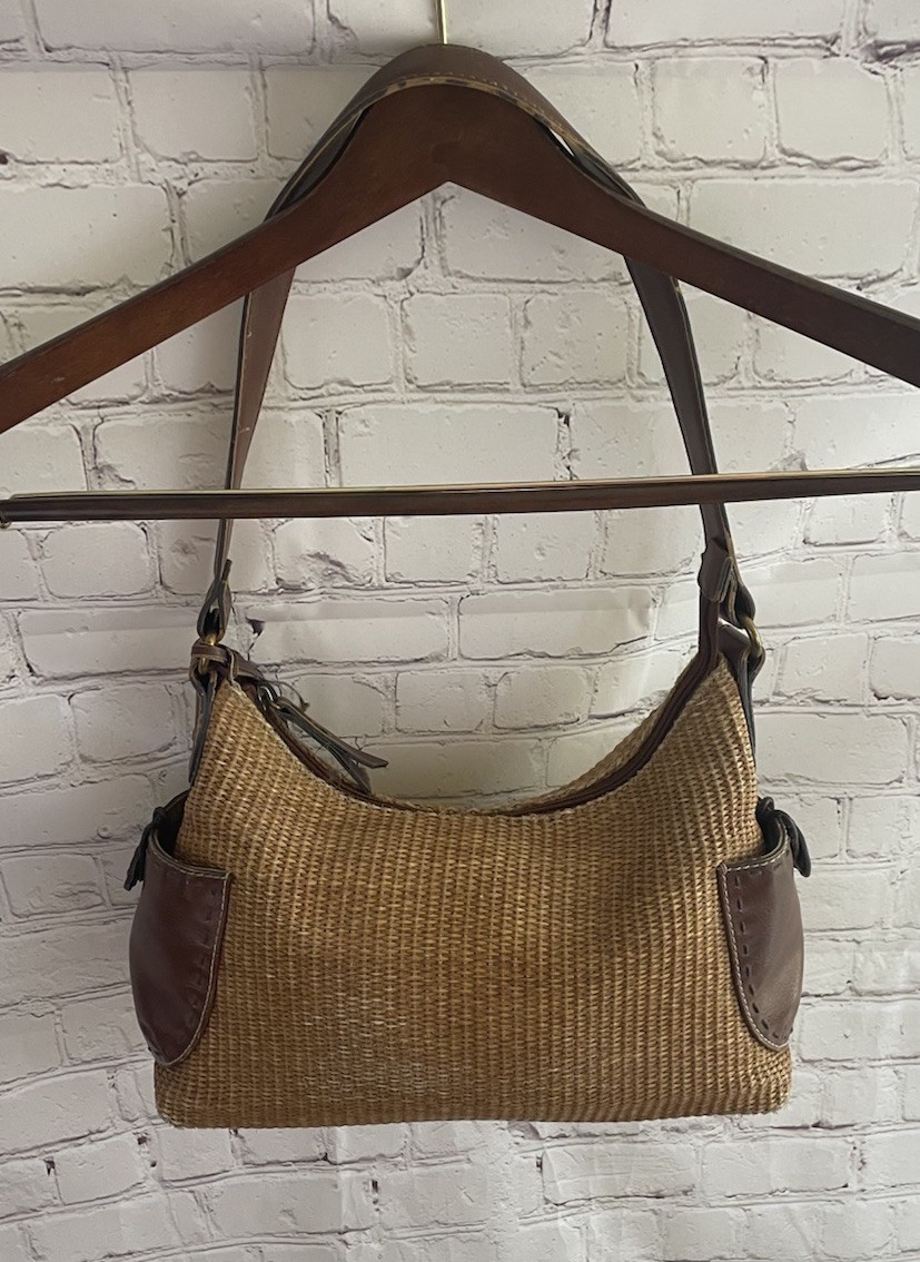 Fossil Leather Strap Straw Handbag Shoulder Bag Zips Shut 14” L X 8” H X 4” W