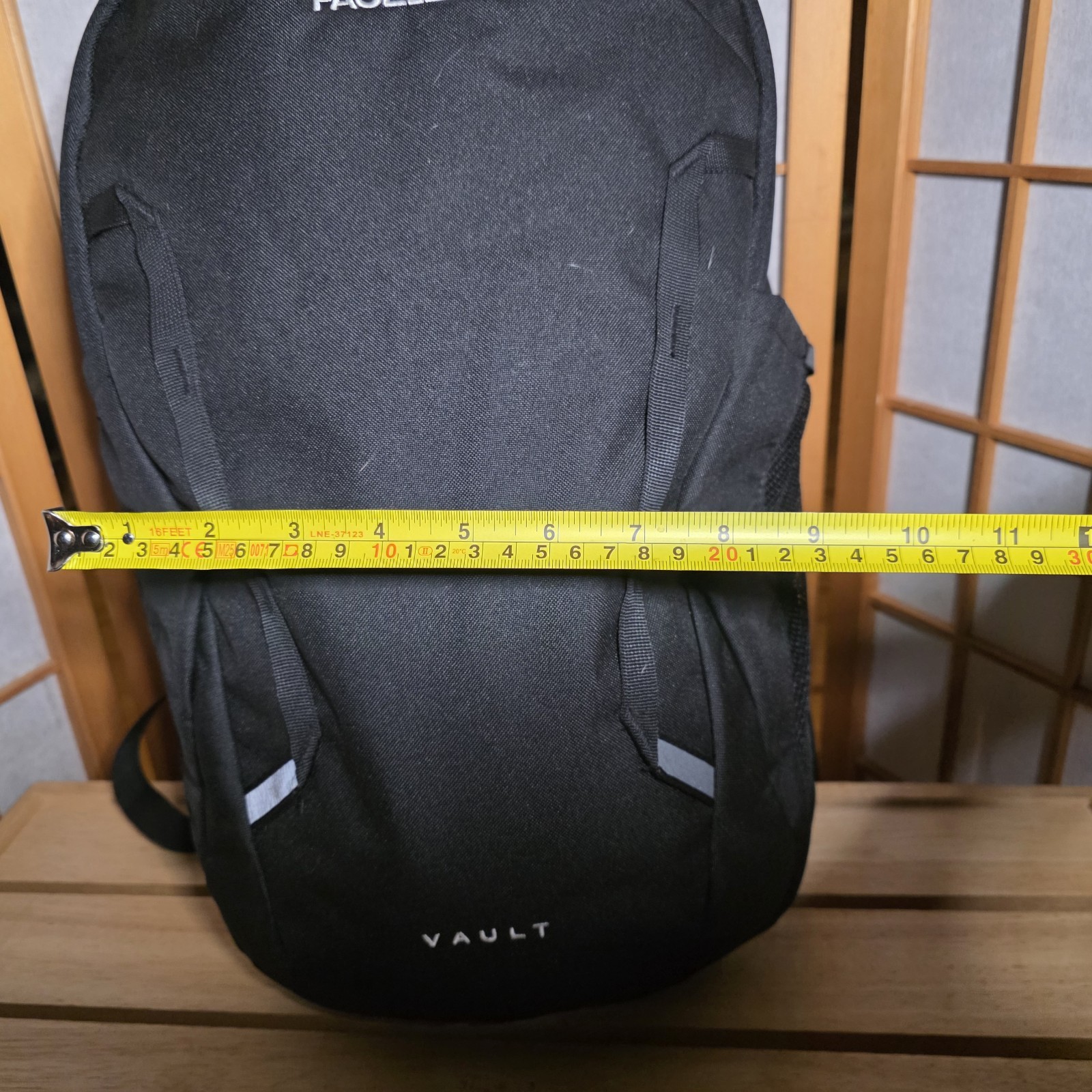 The North Face Women’s Vault Everyday Backpack One Sz Black Padded Water Resist.