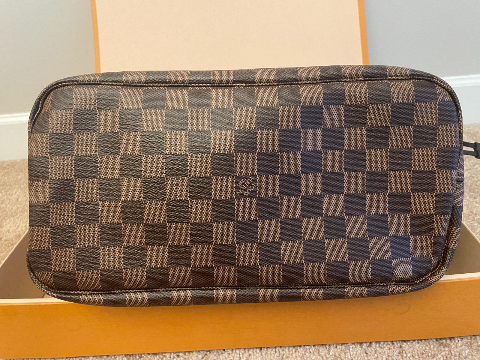 Authentic Louis Vuitton Neverfull Tote MM Damier Ebene Brown Canvas