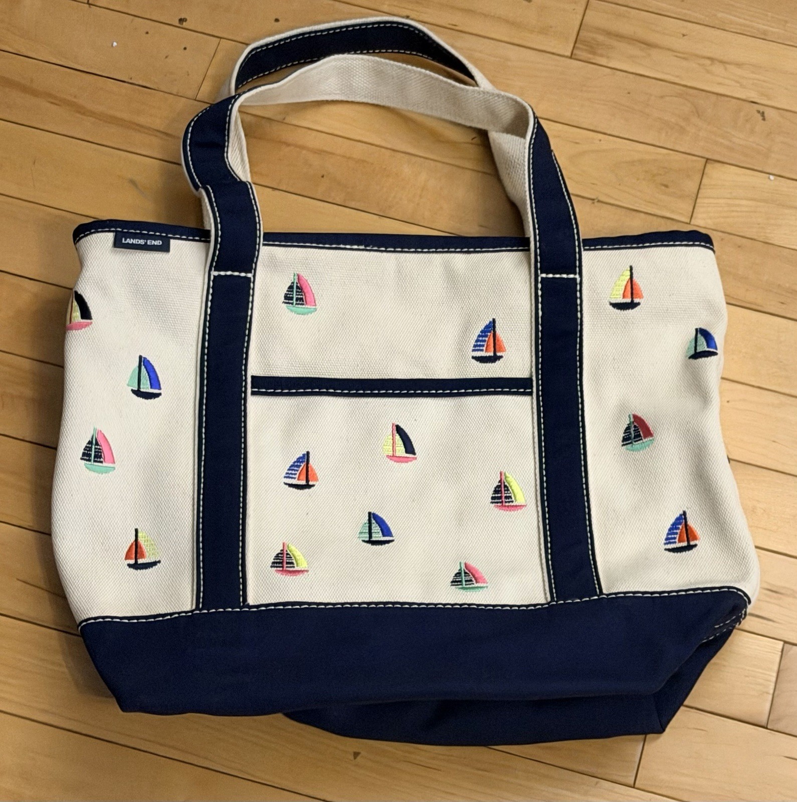 Vintage Lands End Boat Tote Bag Canvas Beach Embroidered Sailboats 16in NWOT Zip