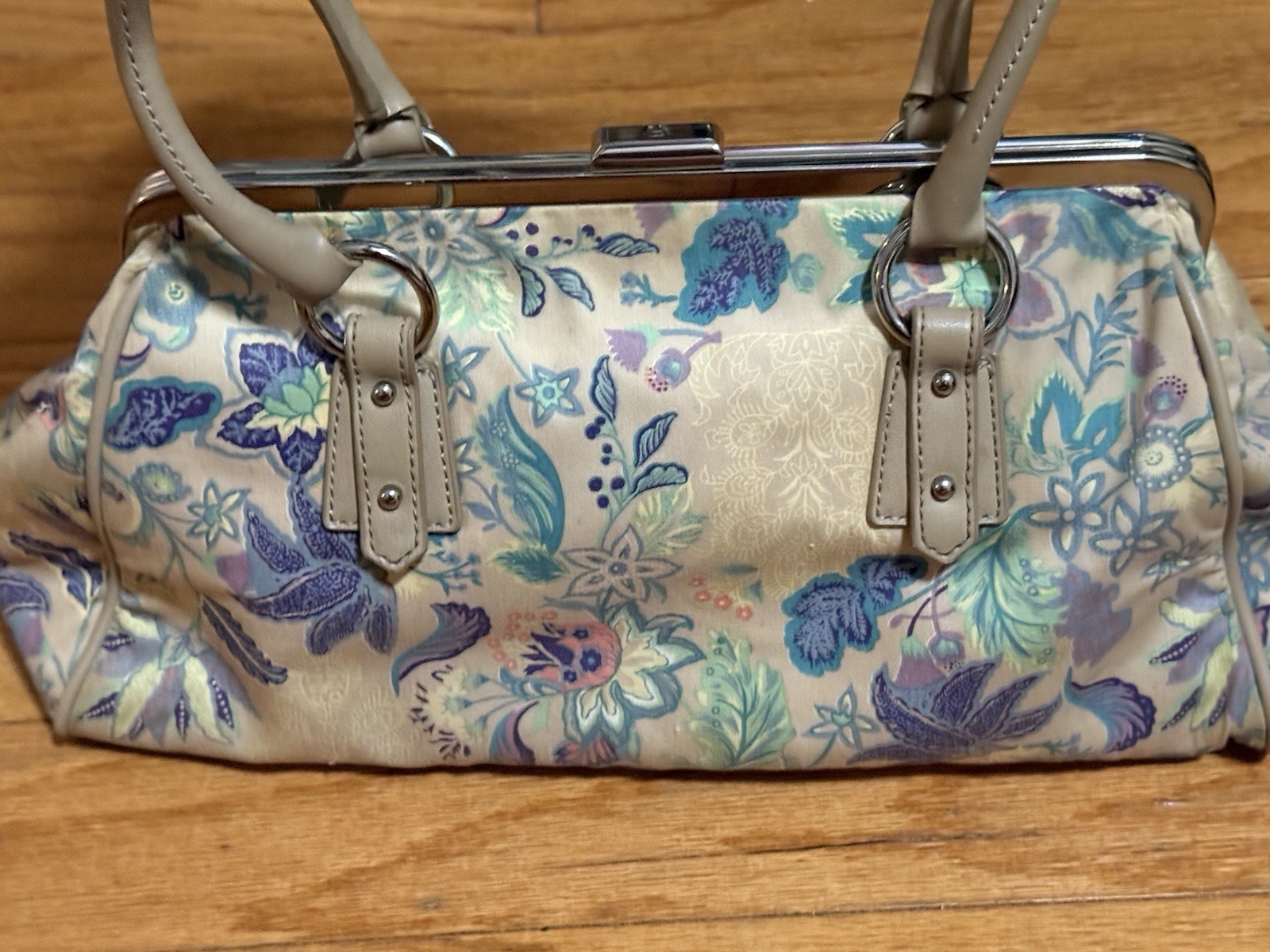 Etienne Aigner Beige Floral Top Handle Bag Turn Lock Double Handles Silver