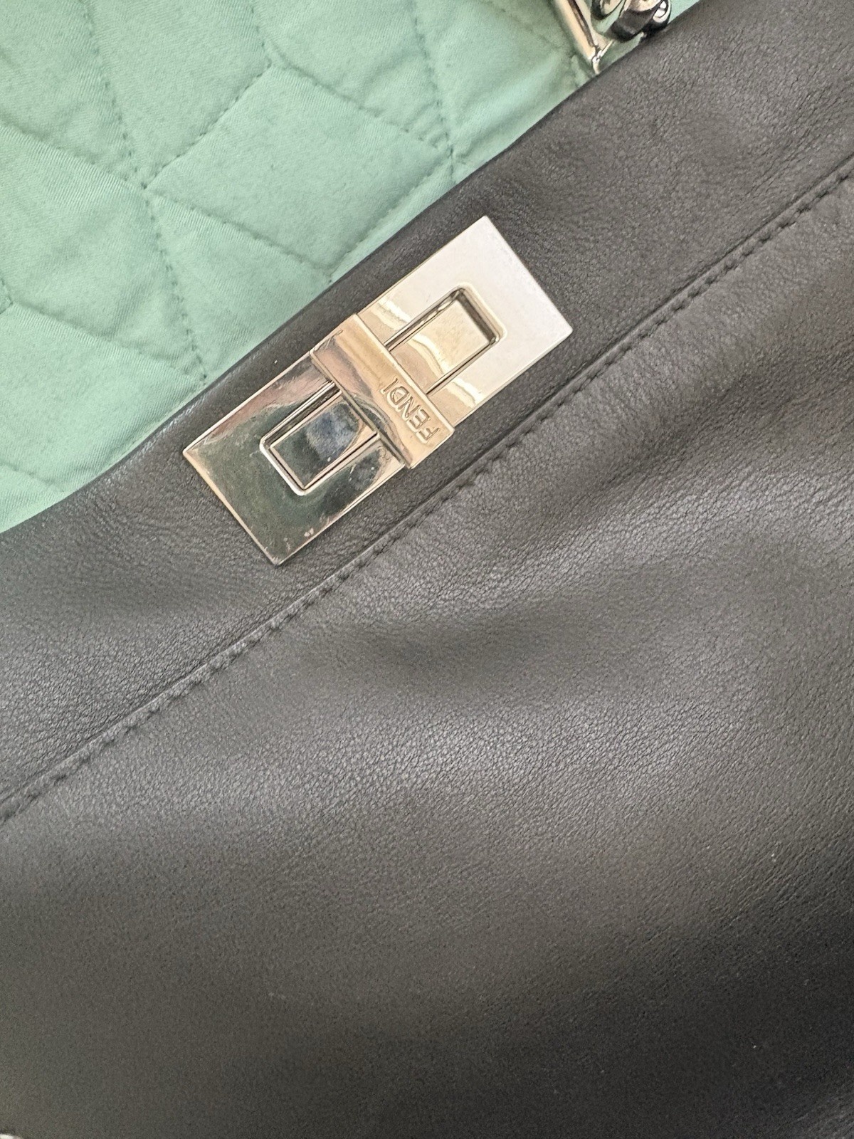 fendi peekaboo bag medium