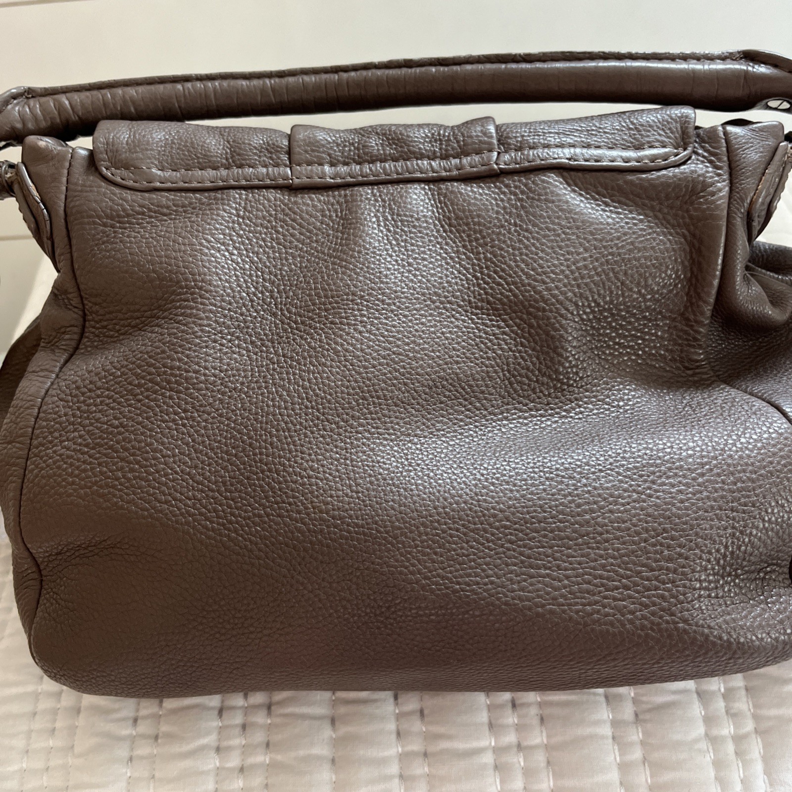 Marc by Marc Jacobs Lil Ukita Crossbody Shoulder Bag Gray Pebbled Leather