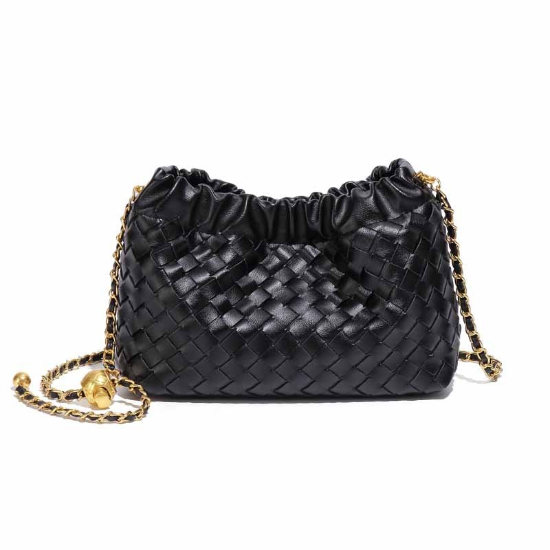Woven cloud-shaped soft PU messenger bag with magnetic closure and check