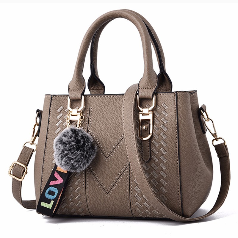 Borse a tracolla ricamate da donna in pelle/mano con palla per capelli da donna