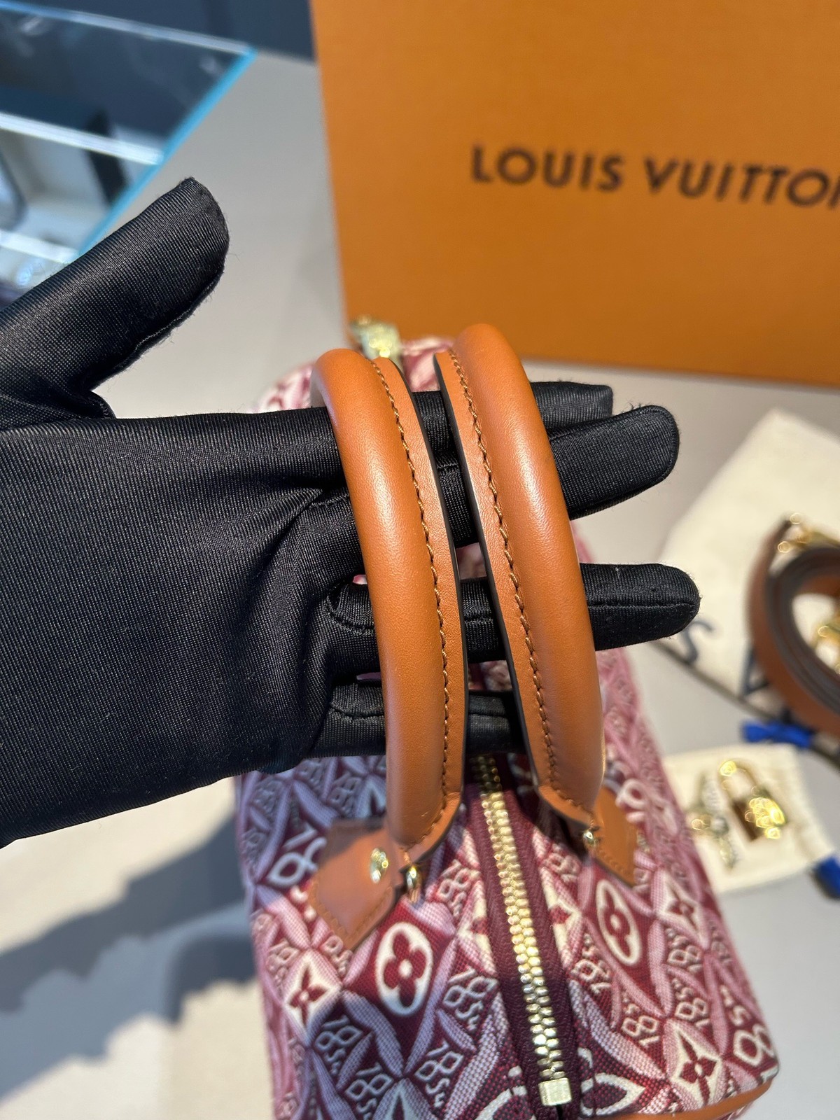 LOUIS VUITTON Speedy Bandouliere 25 Since 1854 Jacquard Burgundy GHW Auth RARE