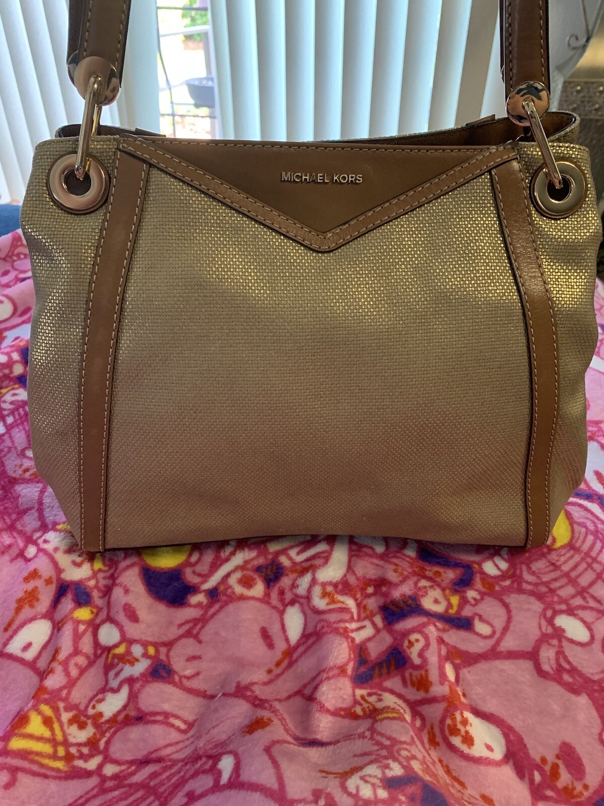 Michael Kors Raven Pocket Shoulder Tote