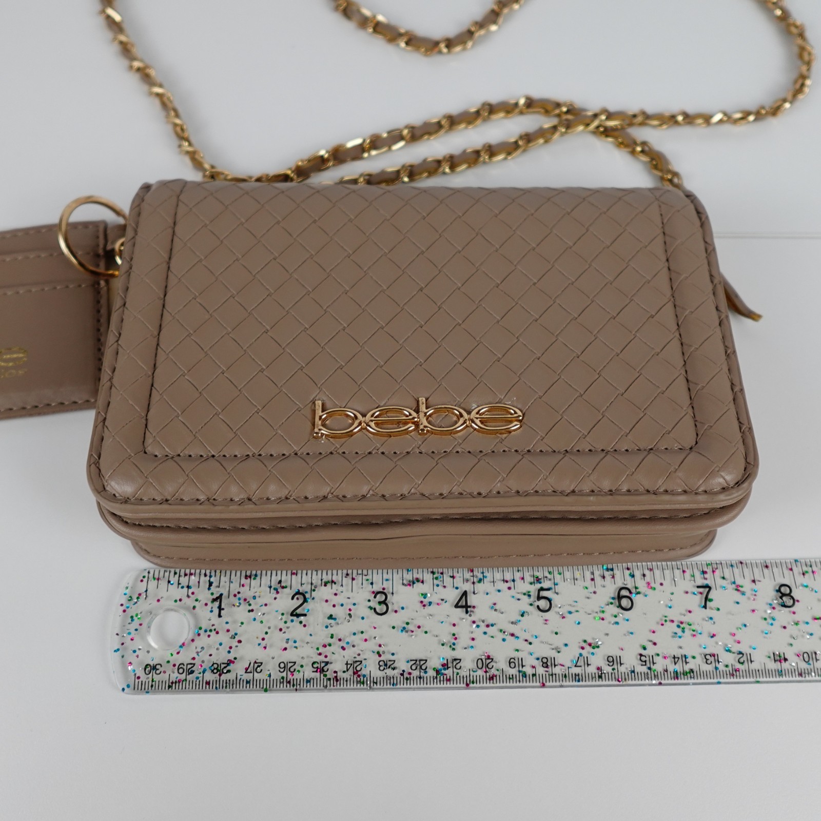 BEBE Woven Crossbody Bag Purse with Card Holder Beige/Gold Chain Strap NWOT