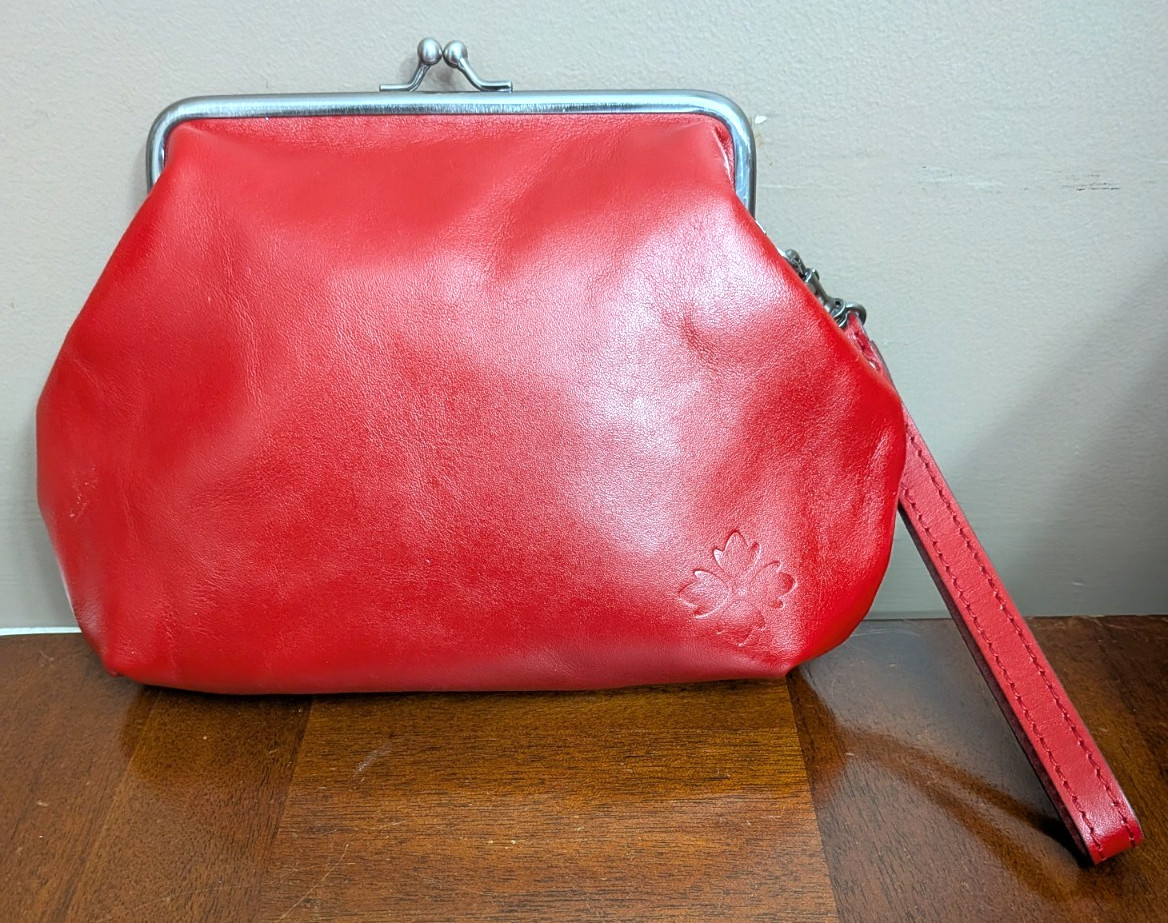 Patricia Nash Lava Kiss Lock Wristlet Clutch