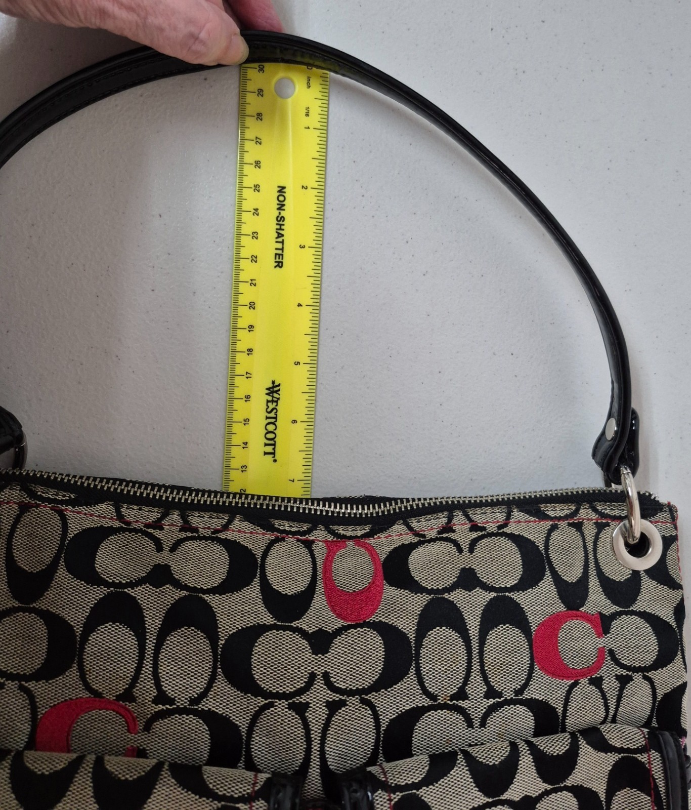 Authentic COACH #21186 Handbag Signature Print Cs Front Pockets Patent Trim