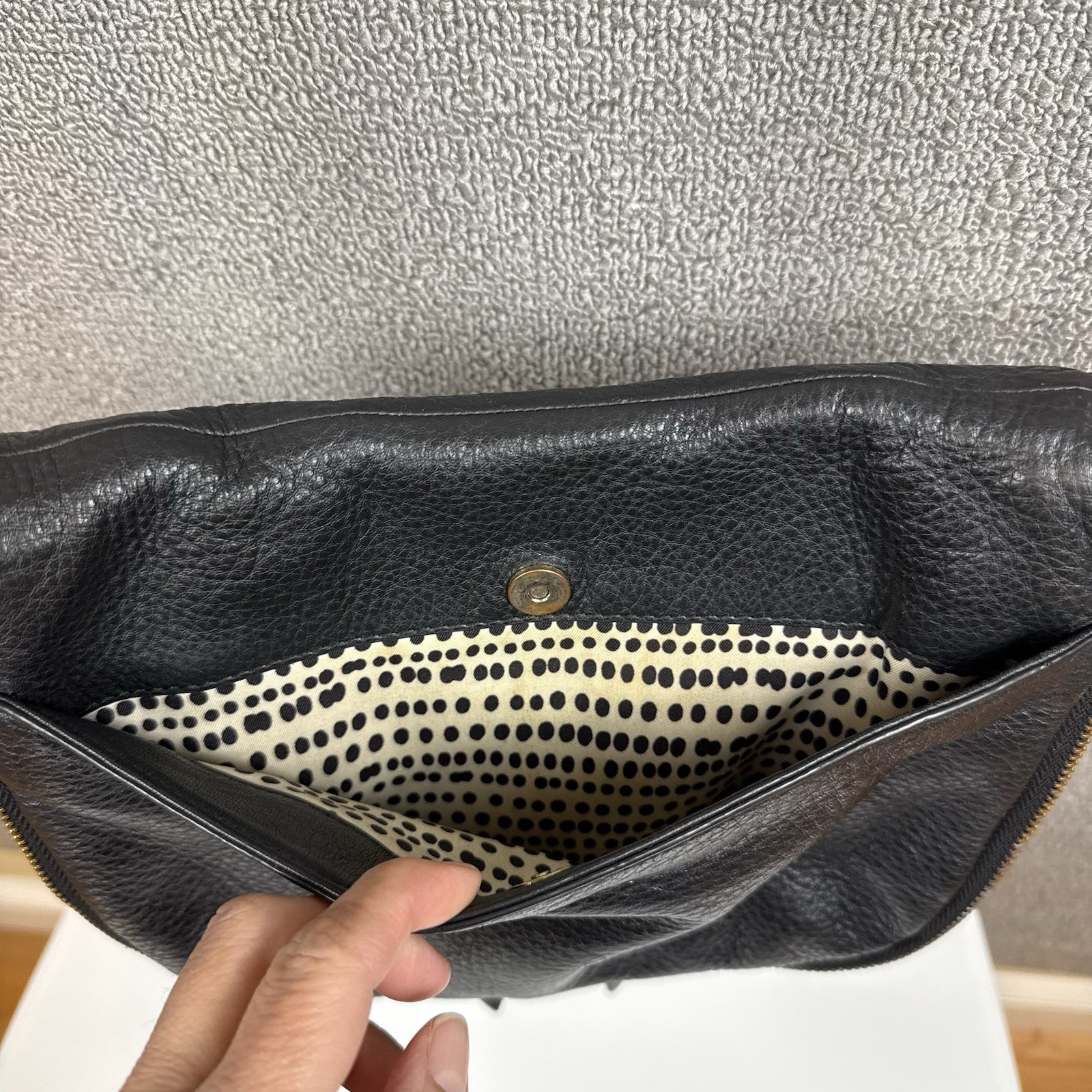 Vince Camuto Genuine Soft Leather Pebbled Black Rizo Women’s Crossbody Bag Boho