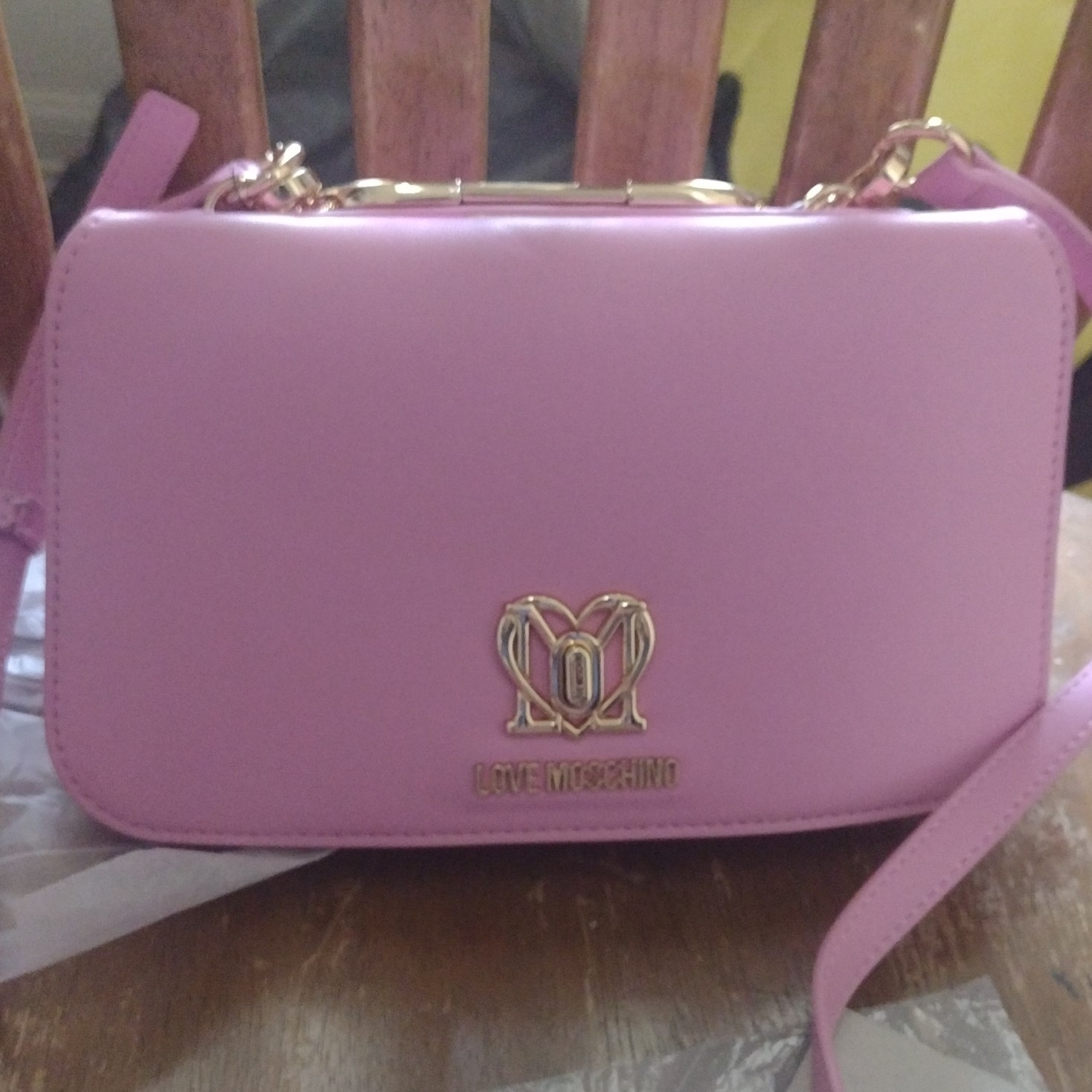 Love Moschino Pink Gold Logo Accent Chain Strap Shoulder Bag