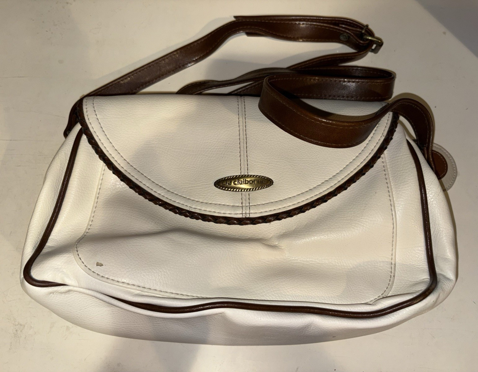 Liz Claiborne White/Brown Pebbled Crossbody Bag Purse Closure Strap Pockets